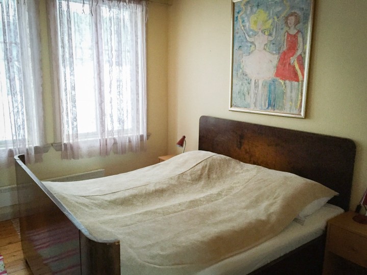 0250033E-6762-406D-BDB9-95B4627FD59F