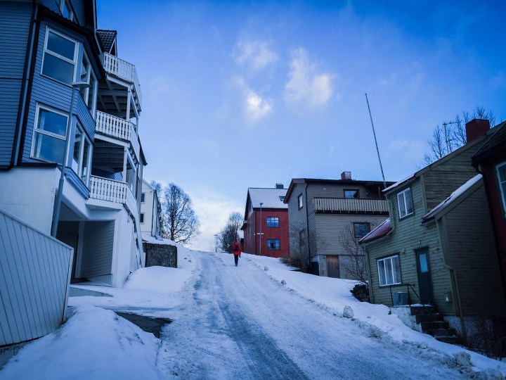 FAA39EFD-3D96-4D29-BB4E-B2059862C92E